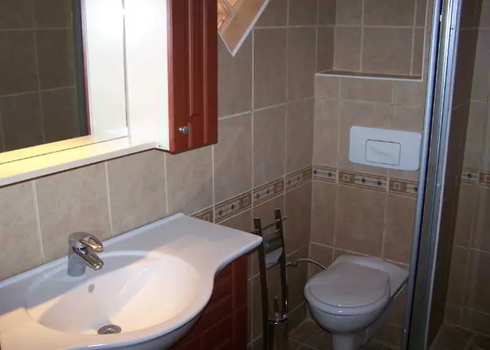 베야즈 코낙 에블레리 닷차