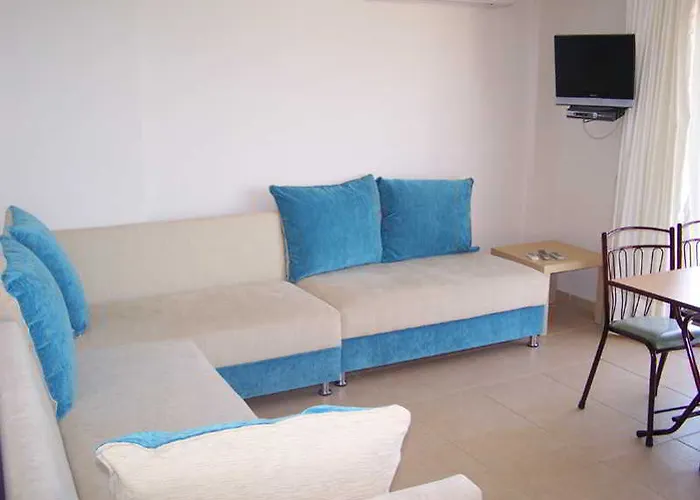 베야즈 코낙 에블레리 4* 닷차