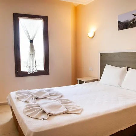 Ξενοδοχείο με διαμερίσματα Beyaz Evleri 4*